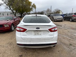 2015 Ford Fusion Hybrid Titanium - Exterior Rear Center Image